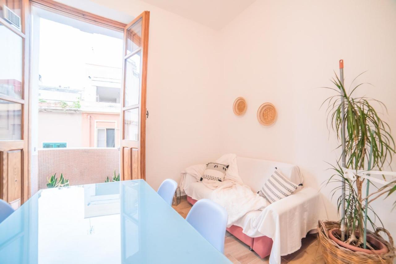 Minimalist Chic A Villanova 3Bdr - 2Bth - Wifi Cagliari Dış mekan fotoğraf